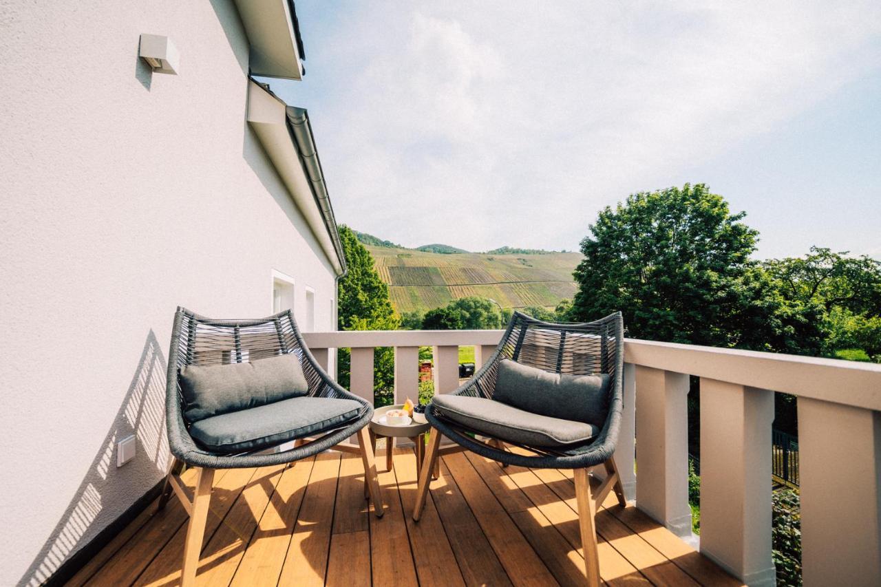 Gut Foersterlay - Exklusive Boutique Apartments Im Historischen Winzerhaus Direkt An Der Mosel Lösnich エクステリア 写真