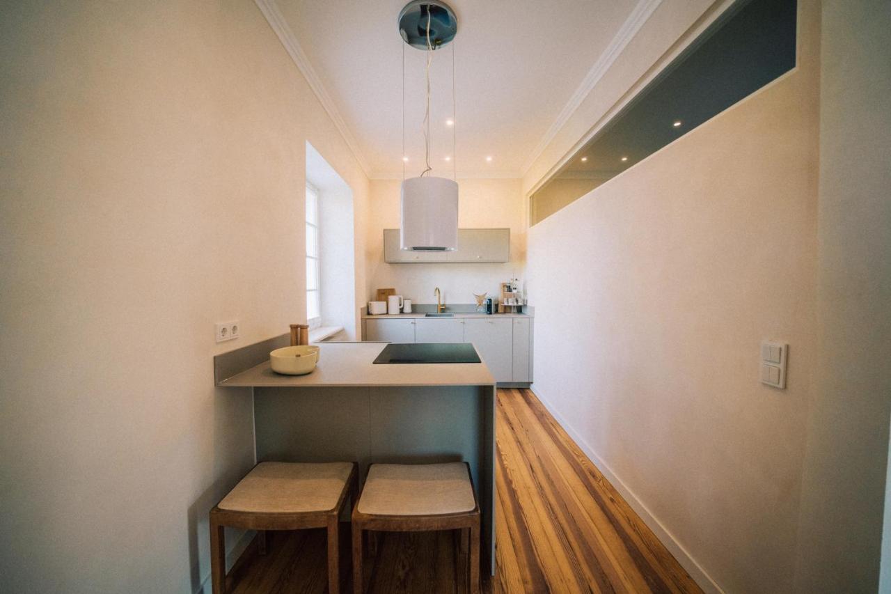 Gut Foersterlay - Exklusive Boutique Apartments Im Historischen Winzerhaus Direkt An Der Mosel Lösnich エクステリア 写真