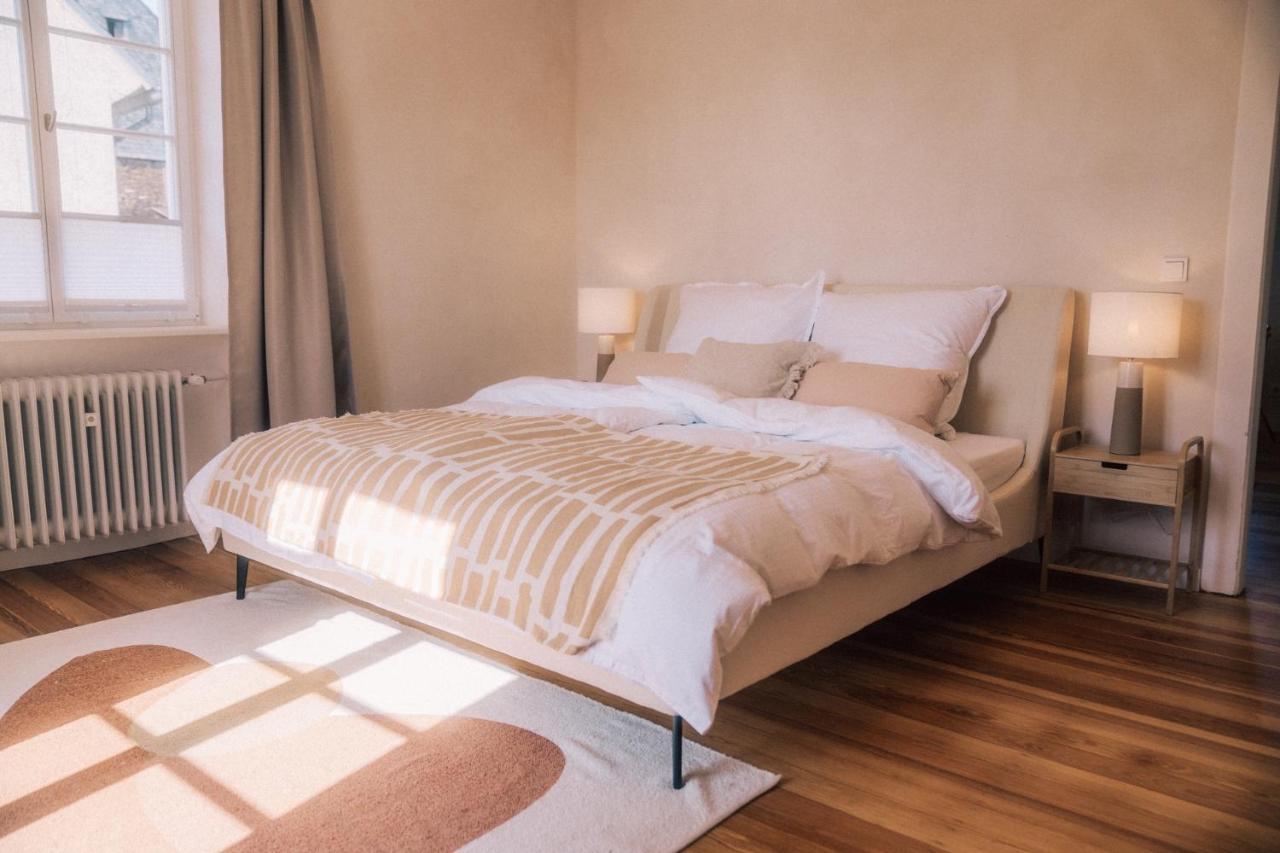 Gut Foersterlay - Exklusive Boutique Apartments Im Historischen Winzerhaus Direkt An Der Mosel Lösnich エクステリア 写真