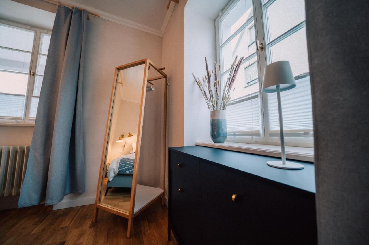 Gut Foersterlay - Exklusive Boutique Apartments Im Historischen Winzerhaus Direkt An Der Mosel Lösnich エクステリア 写真