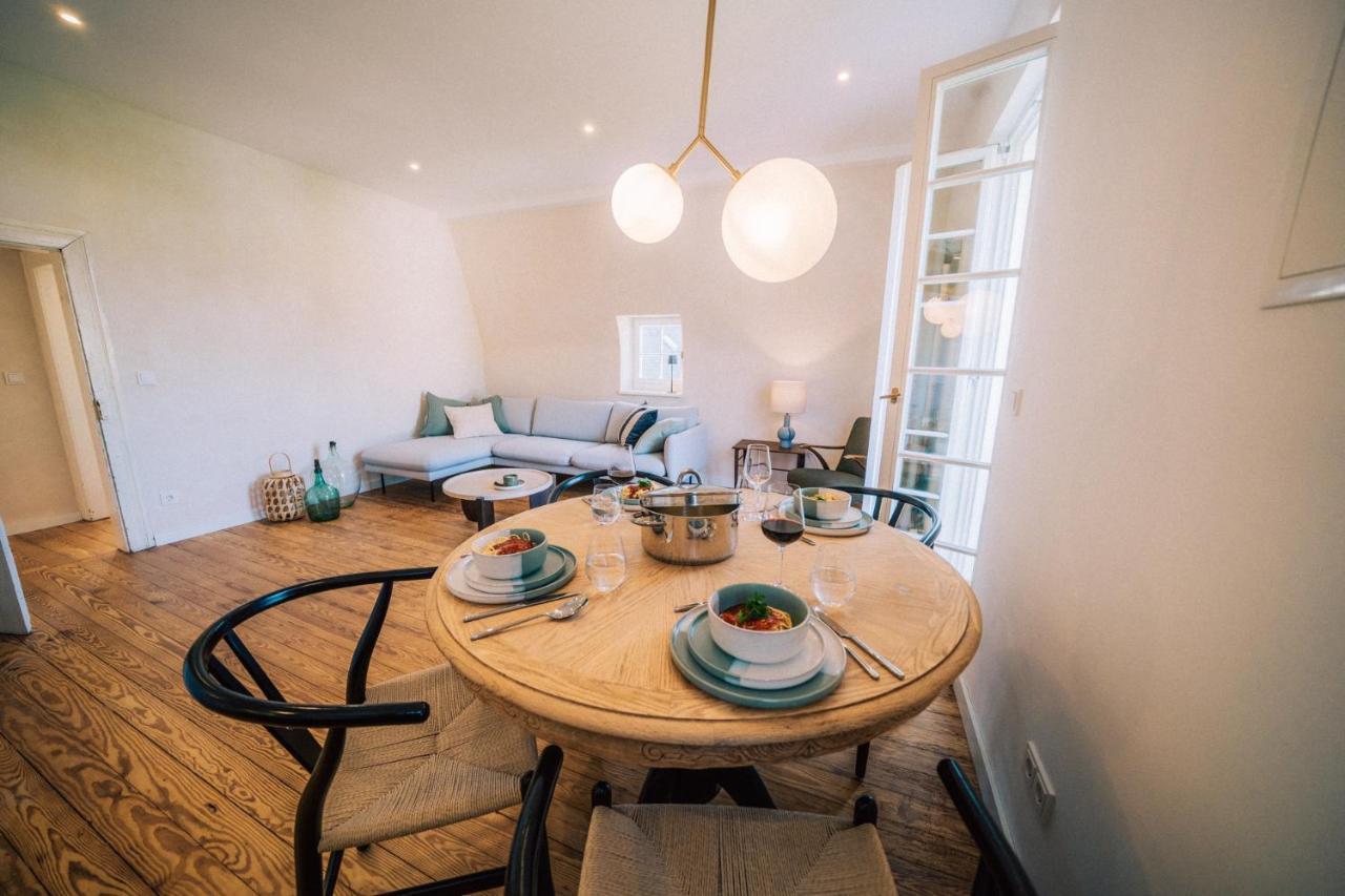 Gut Foersterlay - Exklusive Boutique Apartments Im Historischen Winzerhaus Direkt An Der Mosel Lösnich エクステリア 写真