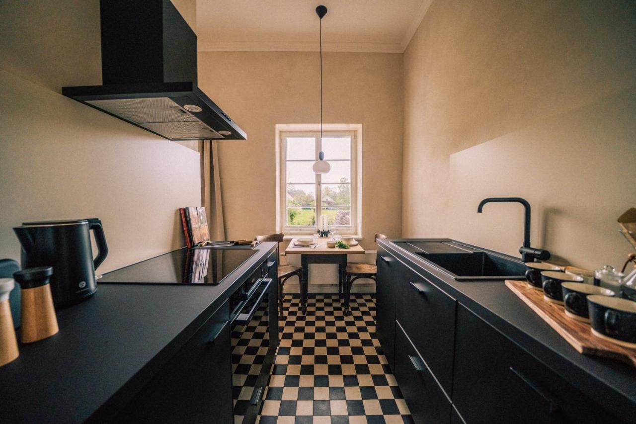 Gut Foersterlay - Exklusive Boutique Apartments Im Historischen Winzerhaus Direkt An Der Mosel Lösnich エクステリア 写真
