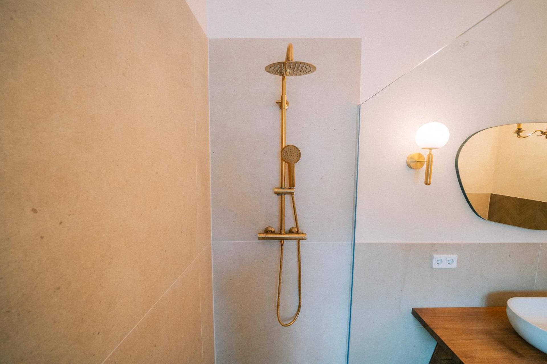 Gut Foersterlay - Exklusive Boutique Apartments Im Historischen Winzerhaus Direkt An Der Mosel Lösnich 部屋 写真